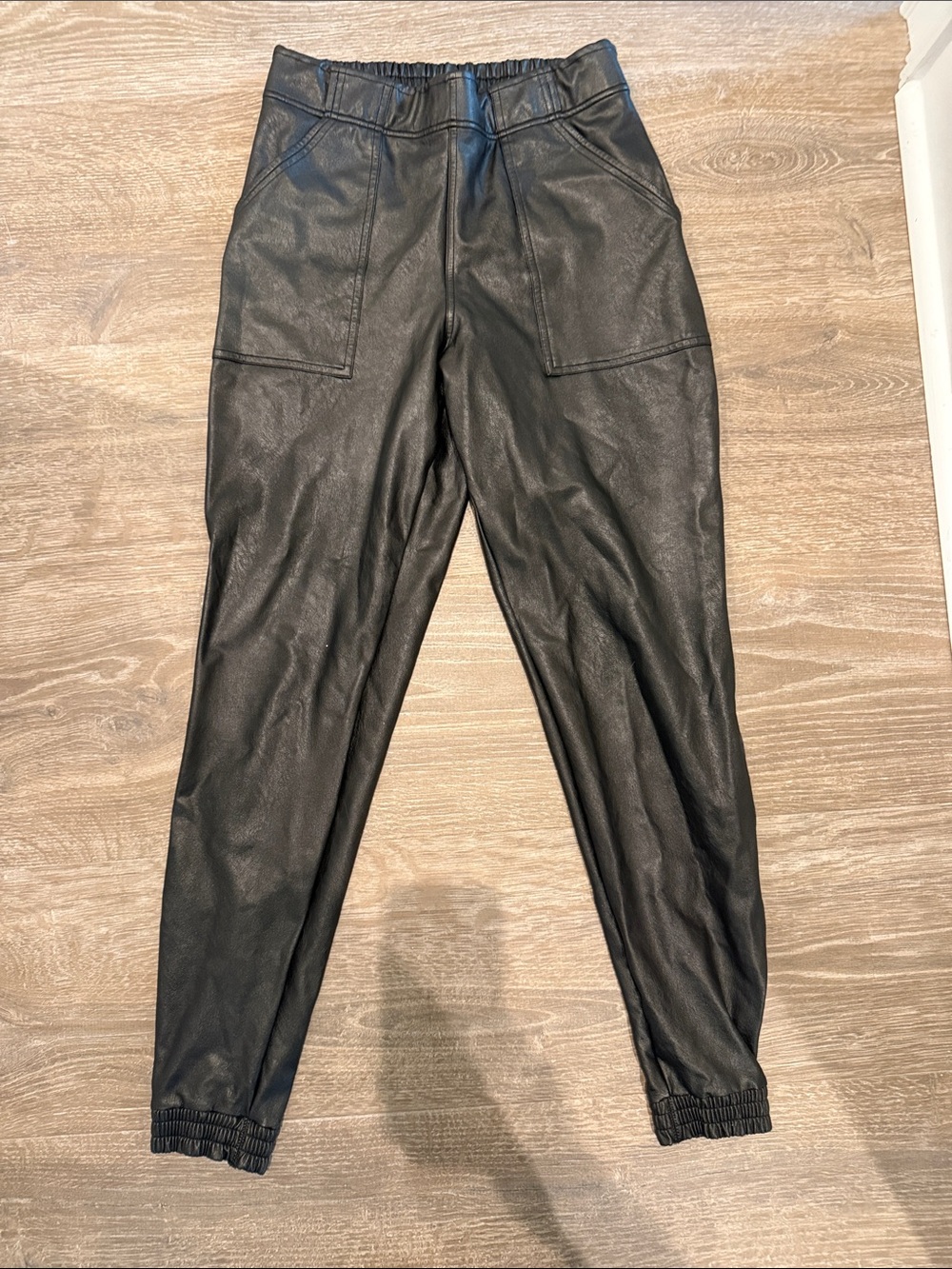 SPANX faux leather joggers MEDIUM